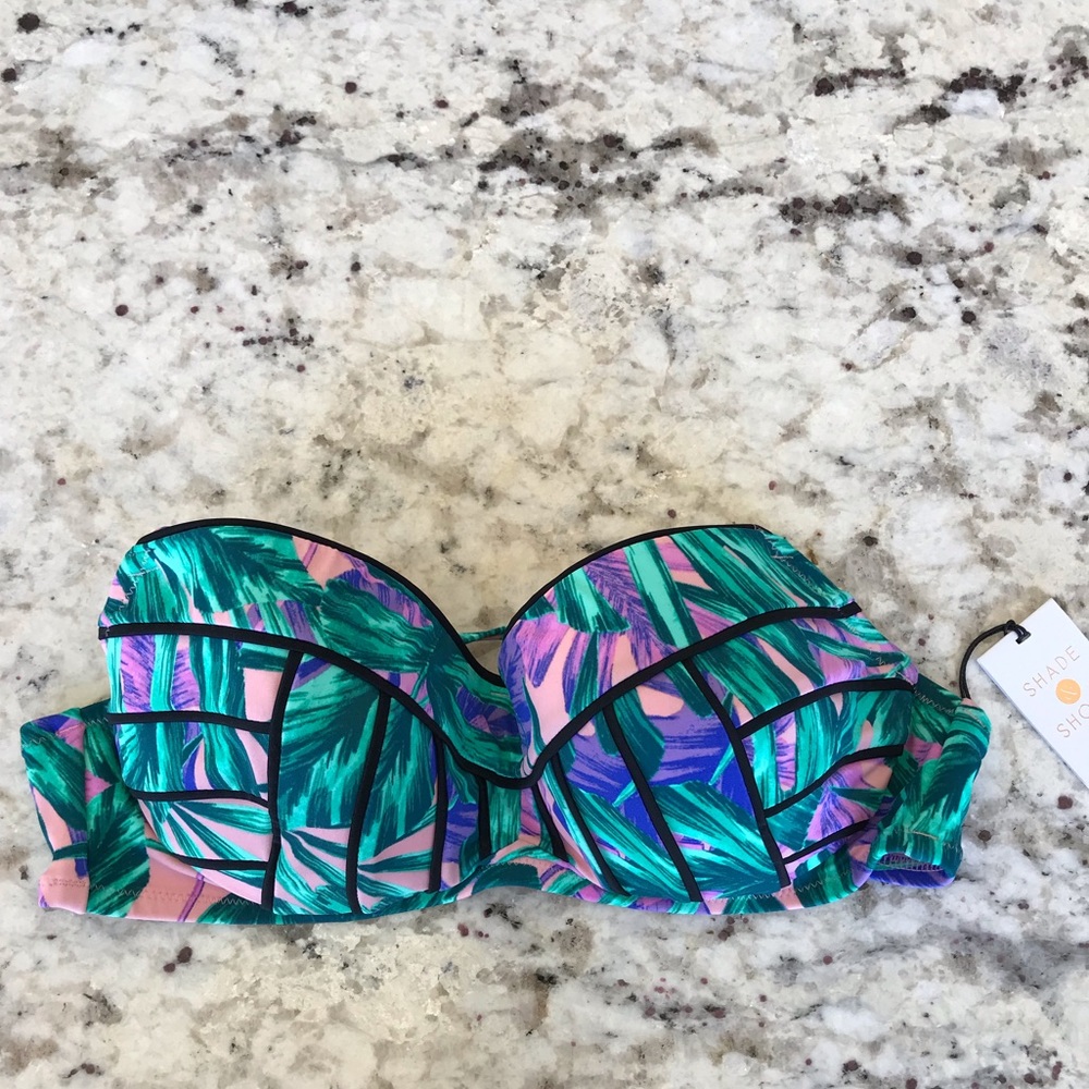 SHADE & SHORE super cute swim top